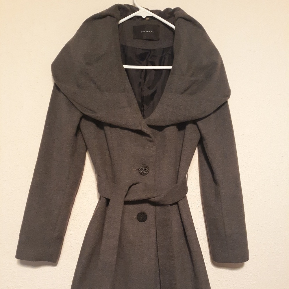 Beautiful Tahari Coat